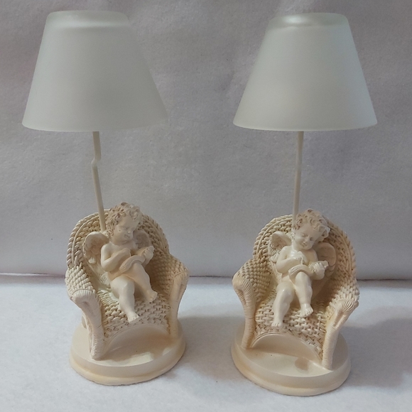 Cherub Resin Wicker Chair Tealight Holder/Lamps - Picture 3 of 15